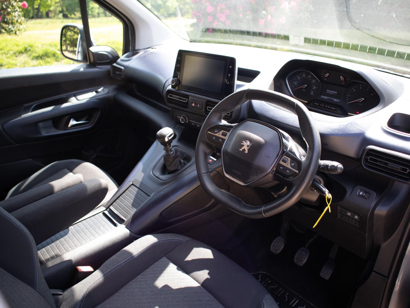 Peugeot Rifter Peugeot Rifter 1.5 BlueHDi Allure Standard MPV Euro 6 Wheelchair Accessible WAV