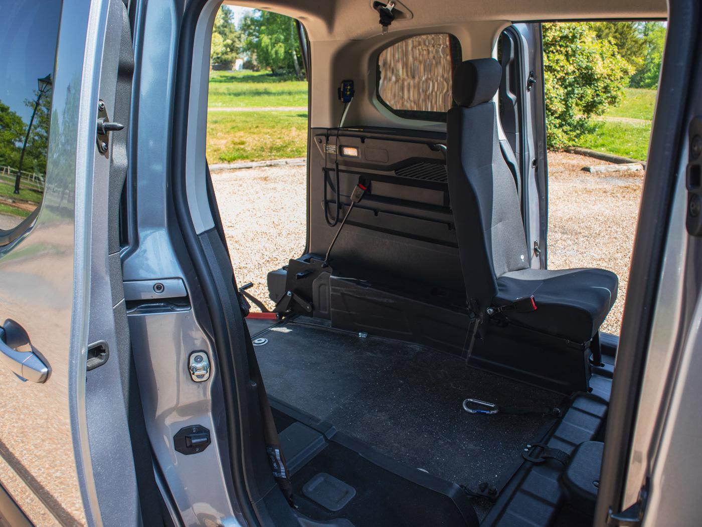 Peugeot Rifter Peugeot Rifter 1.5 BlueHDi Allure Standard MPV Euro 6 Wheelchair Accessible WAV