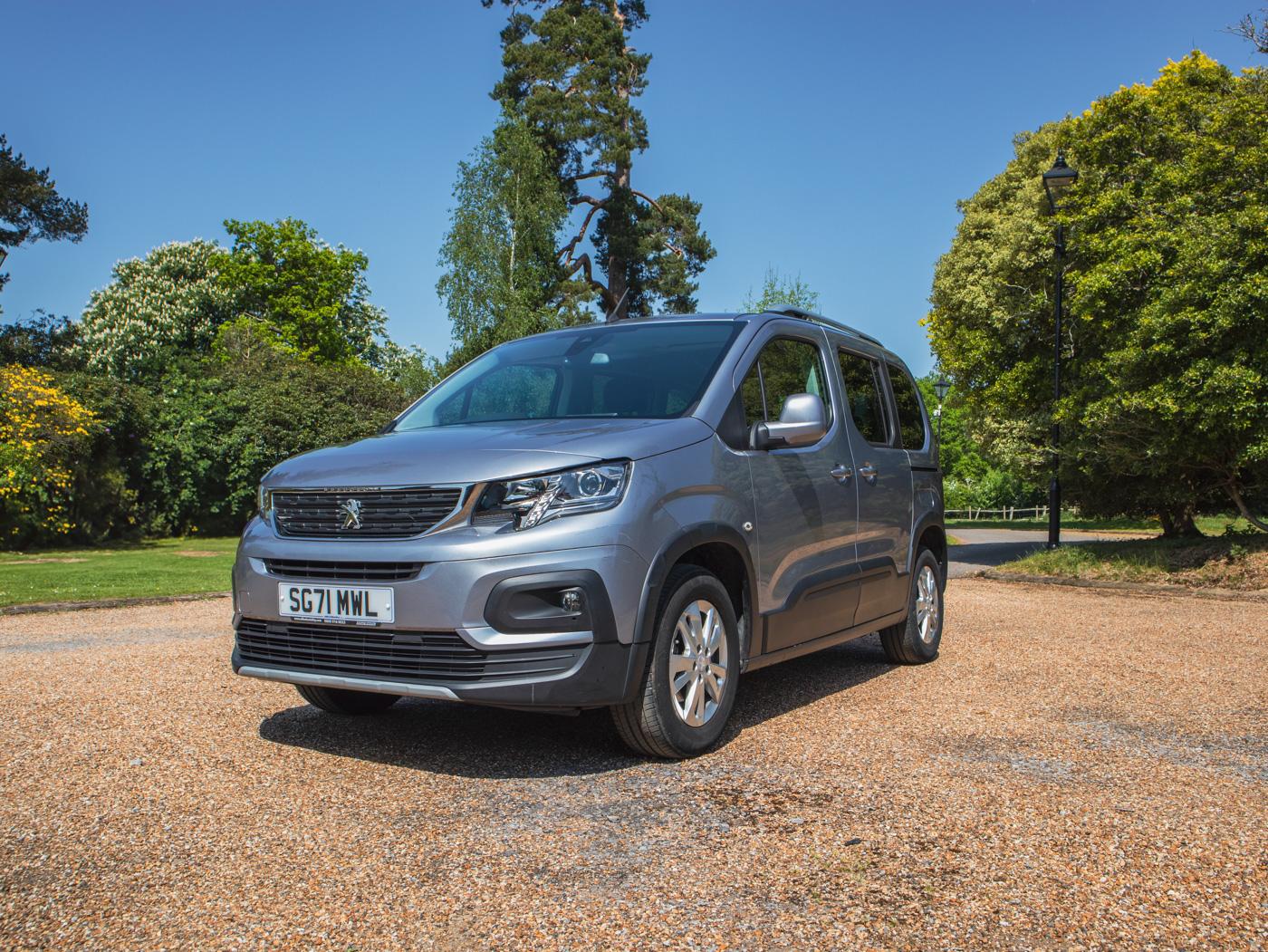 Peugeot Rifter Peugeot Rifter 1.5 BlueHDi Allure Standard MPV Euro 6 Wheelchair Accessible WAV