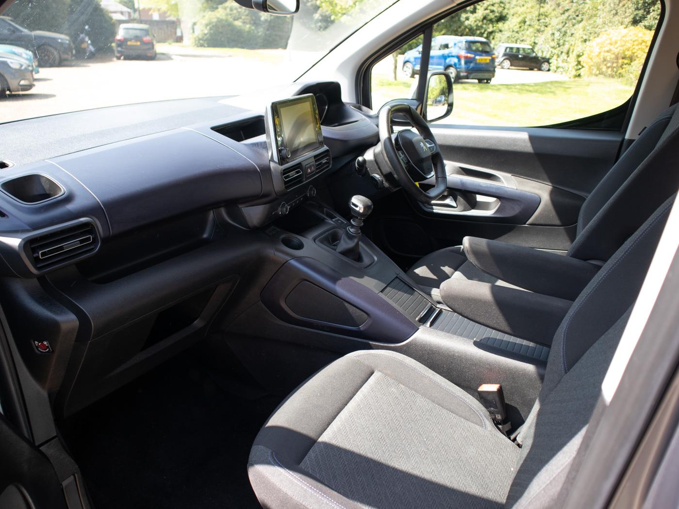 Peugeot Rifter Peugeot Rifter 1.5 BlueHDi Allure Standard MPV Euro 6 Wheelchair Accessible WAV
