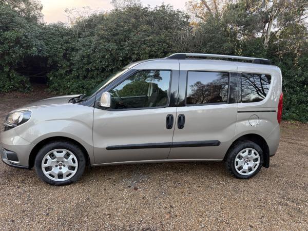 Fiat Doblo 1.6 MultiJetII Active Combi Van Double Cab 6dr Diesel Manual L1 H1 Euro 6 (105 bhp)