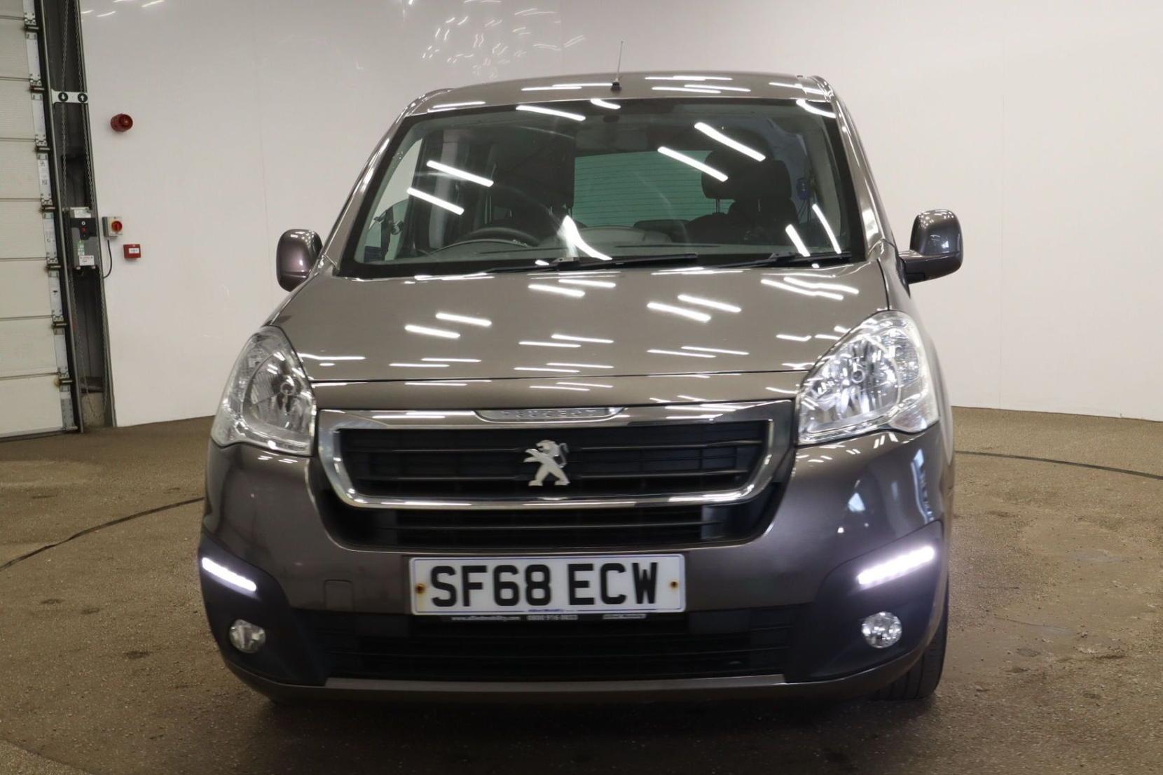 Peugeot Partner Tepee 1.6 BlueHDi Allure MPV 5dr Diesel Manual Euro 6 (s/s) (100 ps)