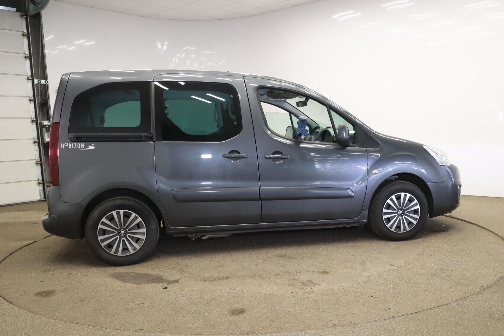 Peugeot Partner Tepee 1.6 BlueHDi Allure MPV 5dr Diesel Manual Euro 6 (s/s) (100 ps)