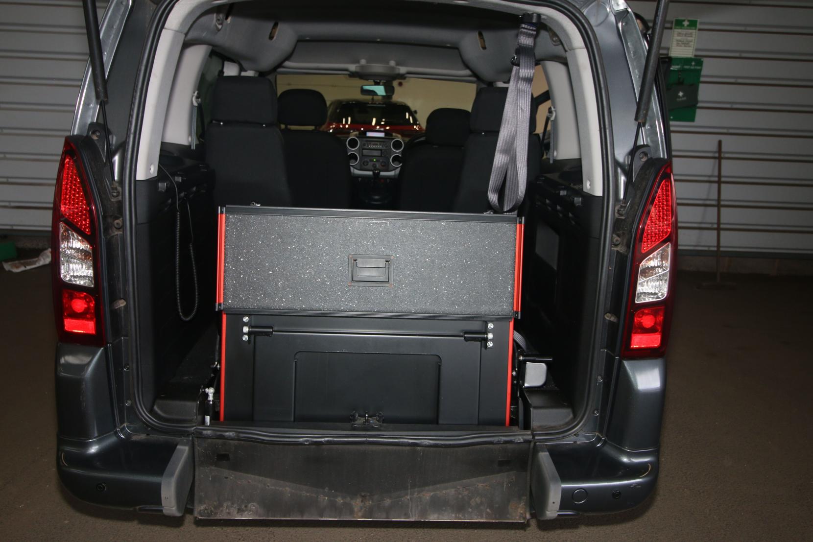 Peugeot Partner Tepee 1.6 BlueHDi Allure MPV 5dr Diesel Manual Euro 6 (s/s) (100 ps)