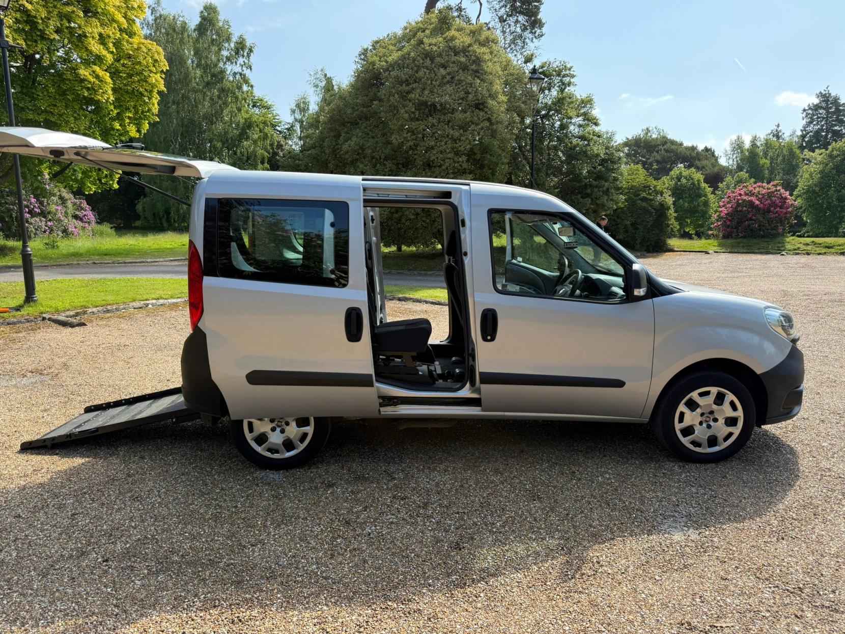 Fiat Doblo 1.4 16V Pop 5dr – Wheelchair Accessible Vehicle (WAV) 