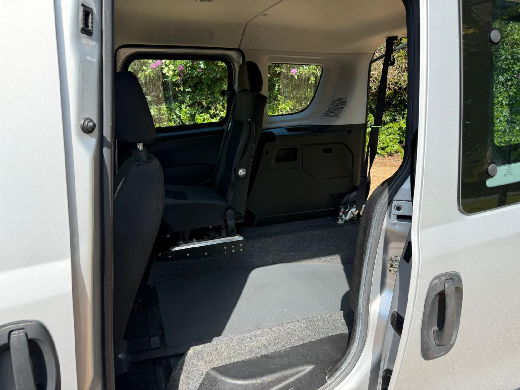 Fiat Doblo 1.4 16V Pop 5dr – Wheelchair Accessible Vehicle (WAV) 