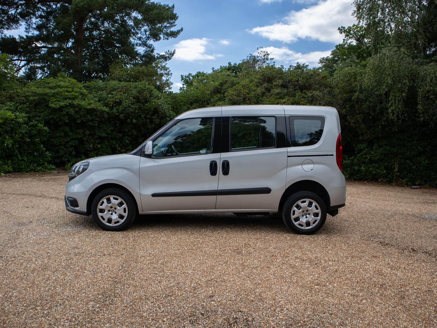 Fiat Doblo 1.3 MultiJetII SX Combi Van Double Cab 6dr Diesel Manual L1 H1 Euro 5 (90 bhp)
