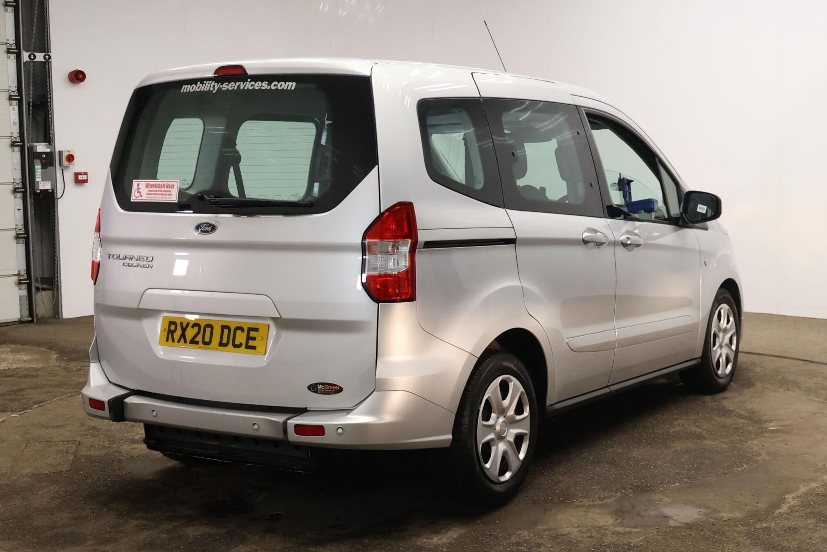 Ford Tourneo Courier 1.5 TDCi Zetec MPV 5dr Diesel Manual Euro 6 (100 ps)