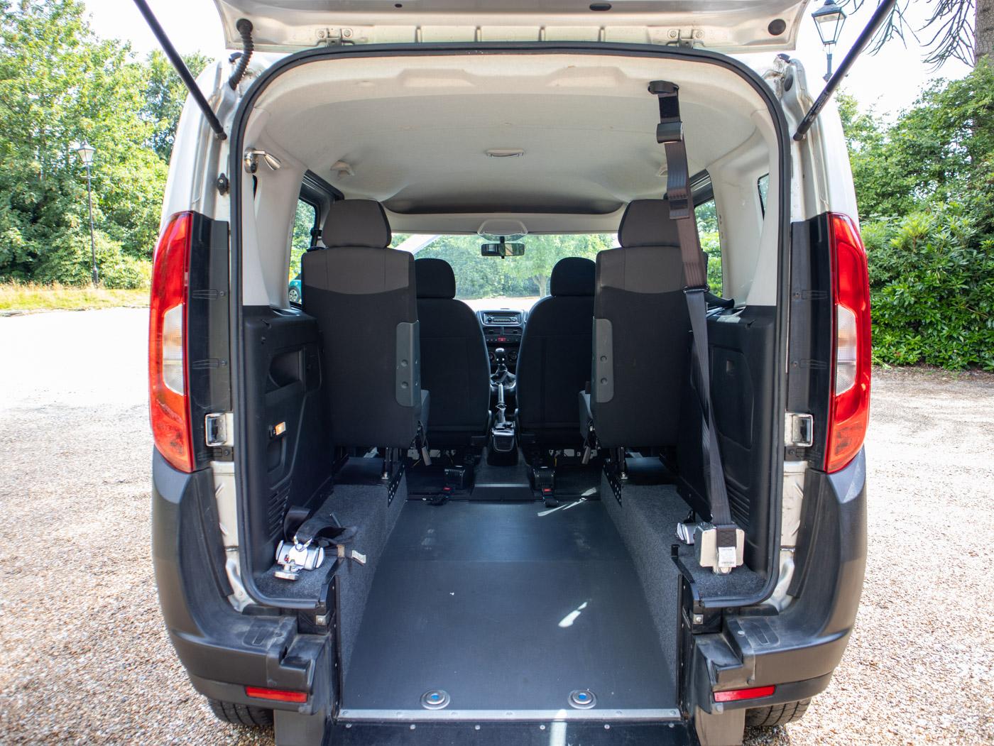 Fiat Doblo 1.4 16v N1 Active Combi Van 4dr Petrol Manual L1 (172 g/km, 95 bhp) WAV