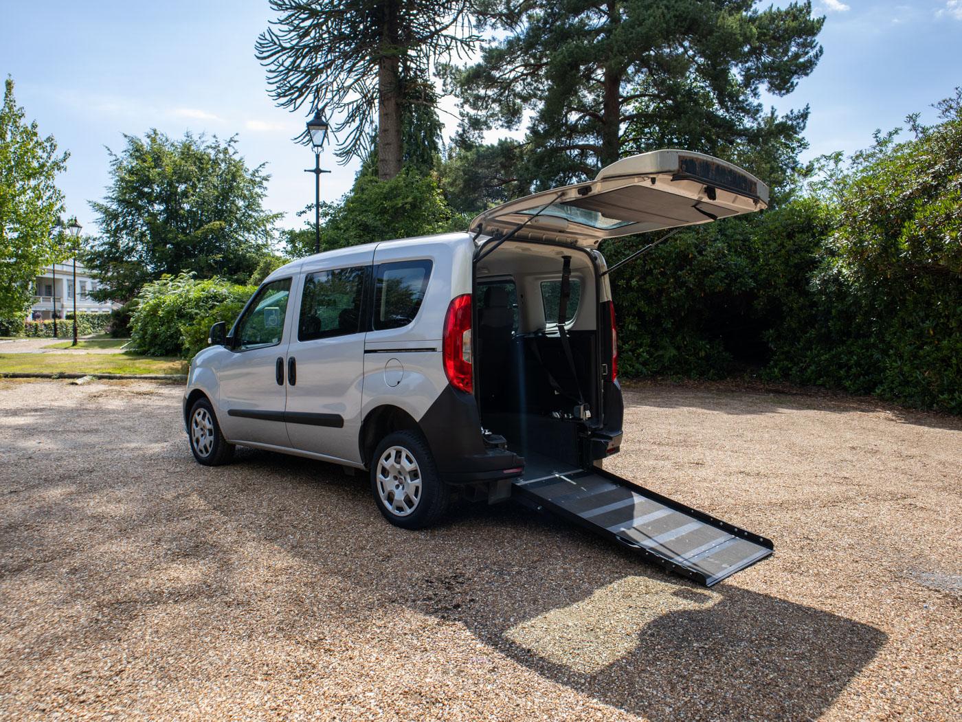 Fiat Doblo 1.4 16v N1 Active Combi Van 4dr Petrol Manual L1 (172 g/km, 95 bhp) WAV