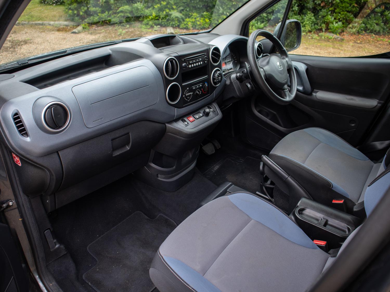 Peugeot Partner Tepee 1.6 HDi Tepee S MPV 5dr Diesel EGC (s/s) (125 g/km, 92 bhp)