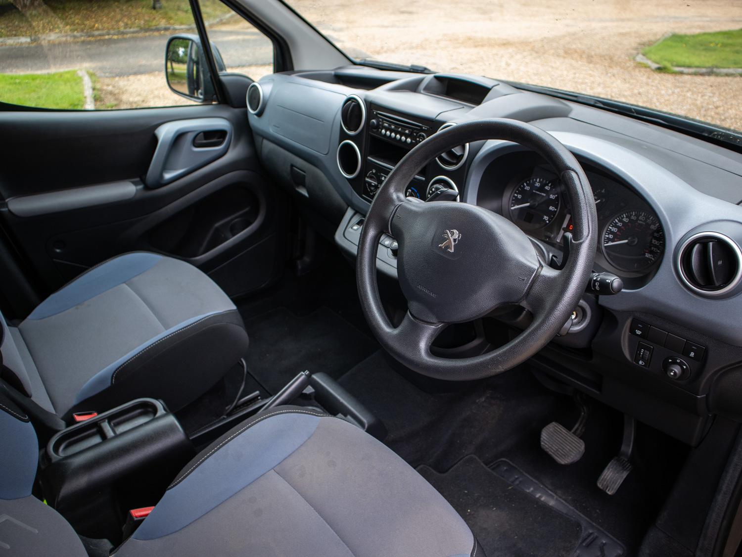 Peugeot Partner Tepee 1.6 HDi Tepee S MPV 5dr Diesel EGC (s/s) (125 g/km, 92 bhp)