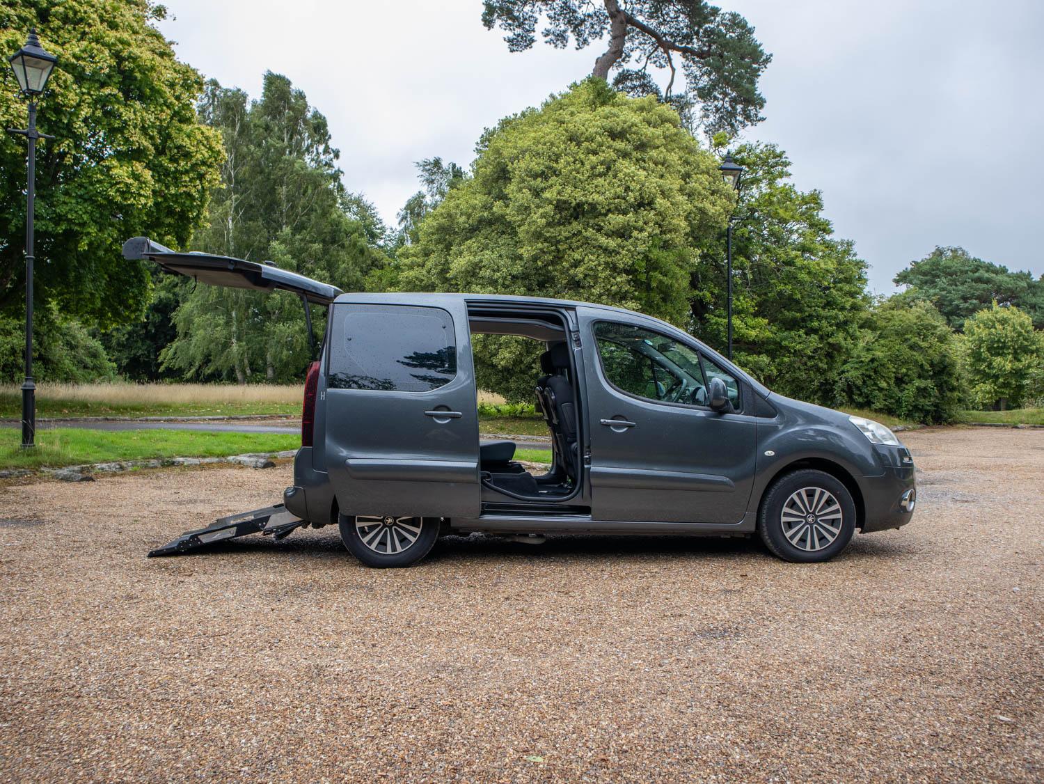 Peugeot Partner Tepee 1.6 HDi Tepee S MPV 5dr Diesel EGC (s/s) (125 g/km, 92 bhp)