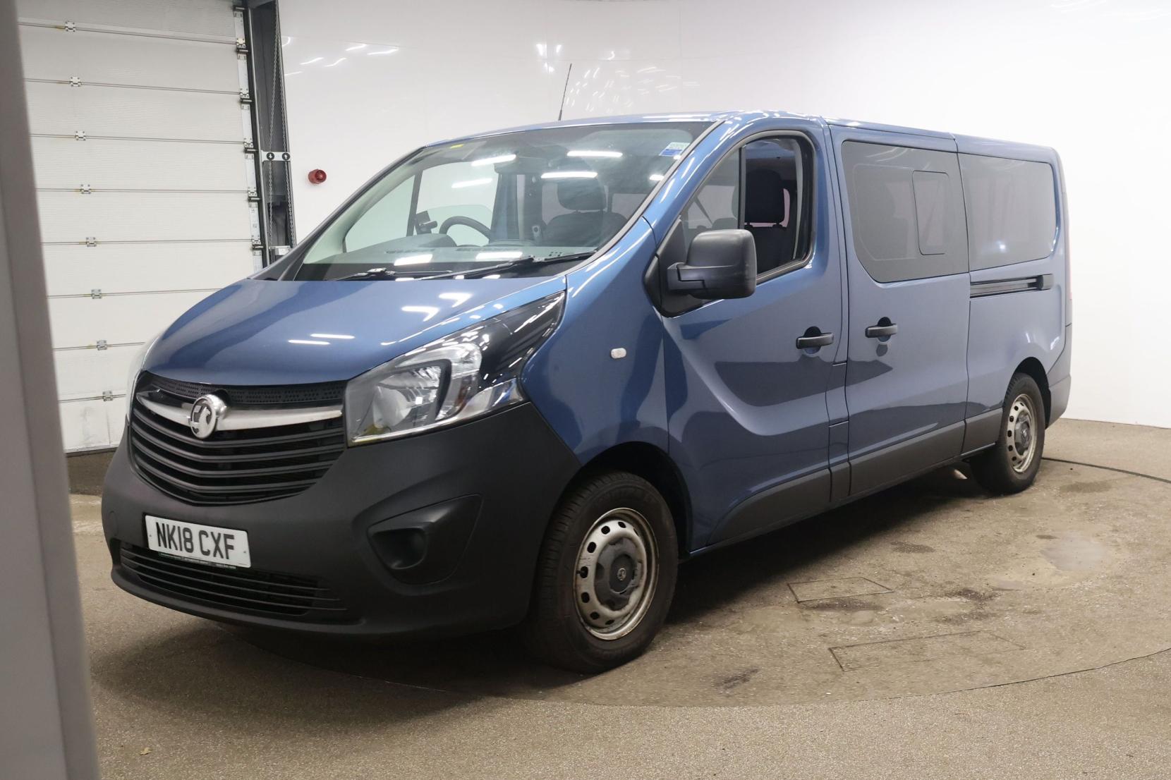 Vauxhall Vivaro 1.6 CDTi 2900 BiTurbo ecoFLEX Combi Van Double Cab 5dr Diesel Manual L2 H1 Euro 6 (s/s) (9 Seat) (95 ps)