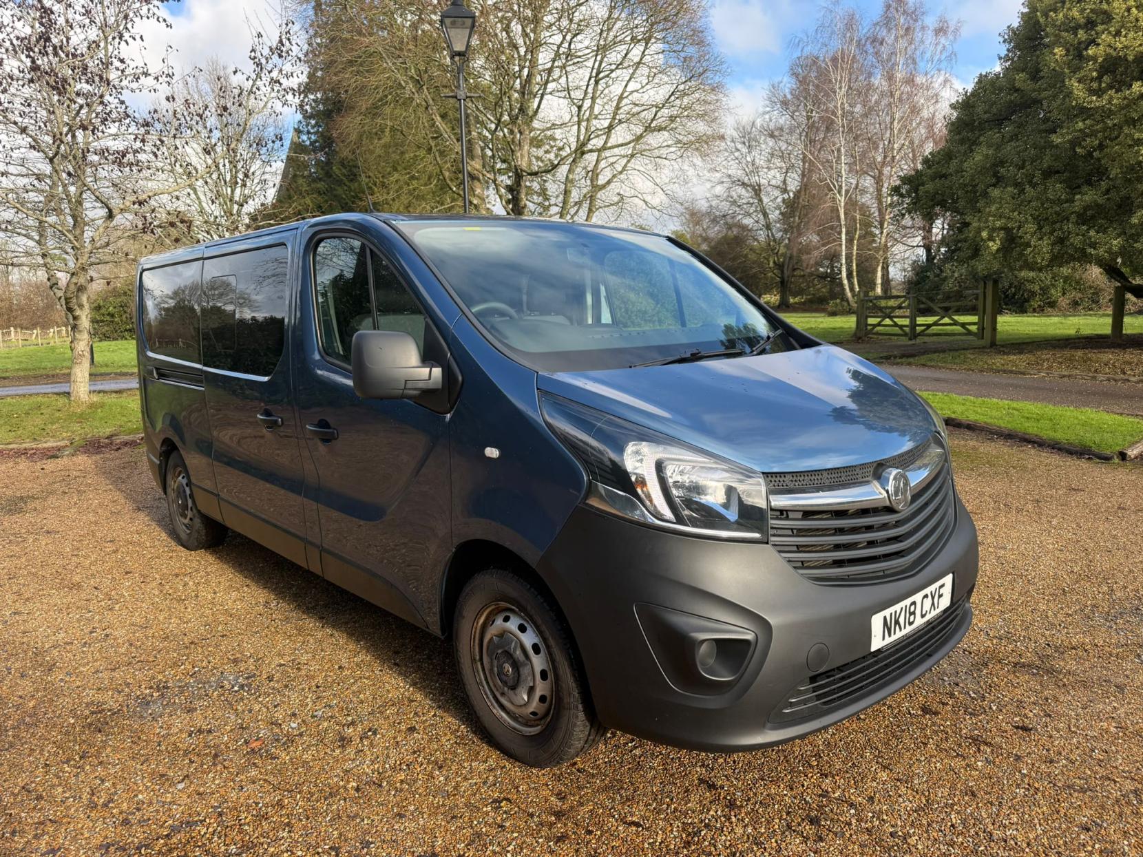 Vauxhall Vivaro 1.6 CDTi 2900 BiTurbo ecoFLEX Combi Van Double Cab 5dr Diesel Manual L2 H1 Euro 6 (s/s) (4 Seat) (95 ps)