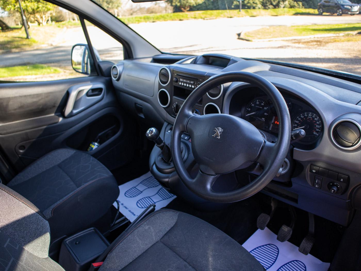 Peugeot Partner Tepee 1.6 BlueHDi Allure MPV 5dr Diesel Manual Euro 6 (s/s) (100 ps)