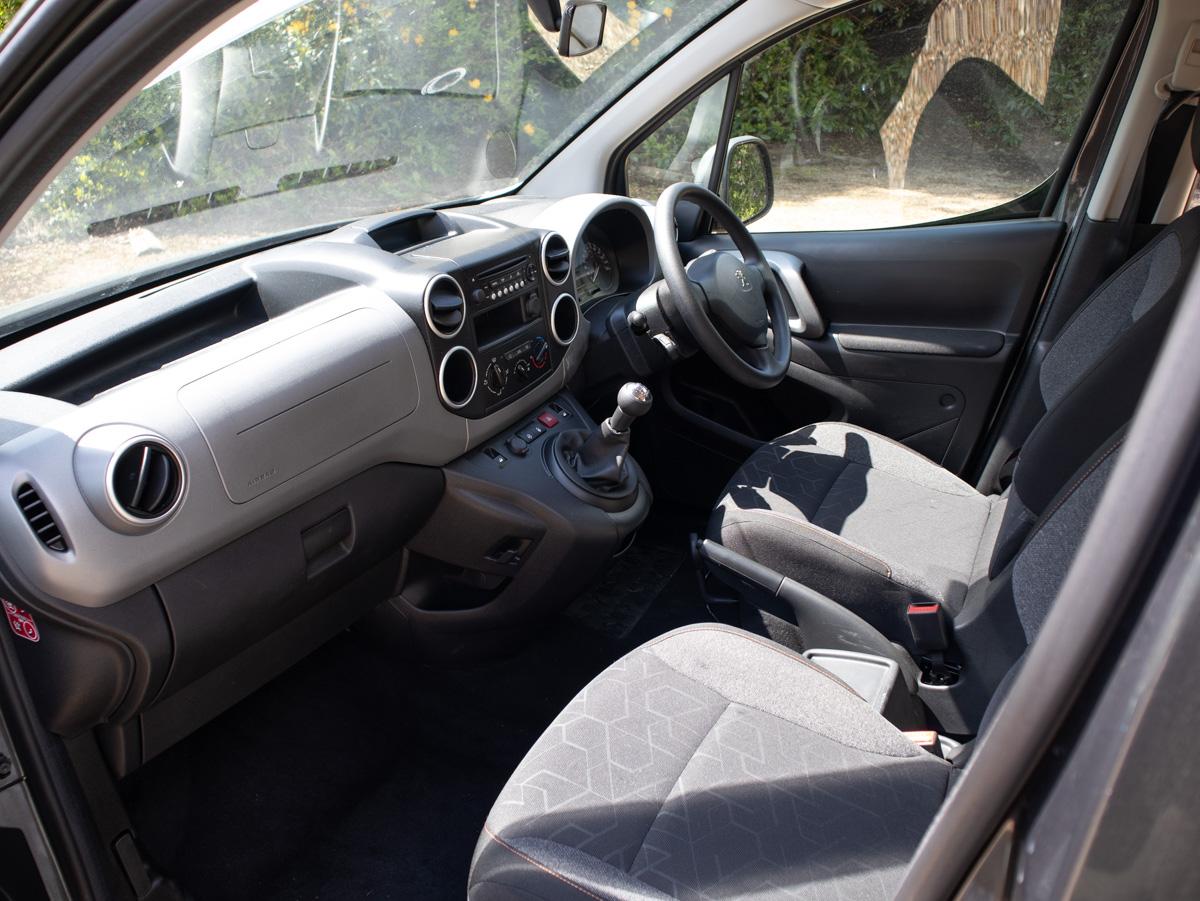 Peugeot Partner Tepee BlueHDi S/S Active – Wheelchair Accessible Vehicle (WAV)