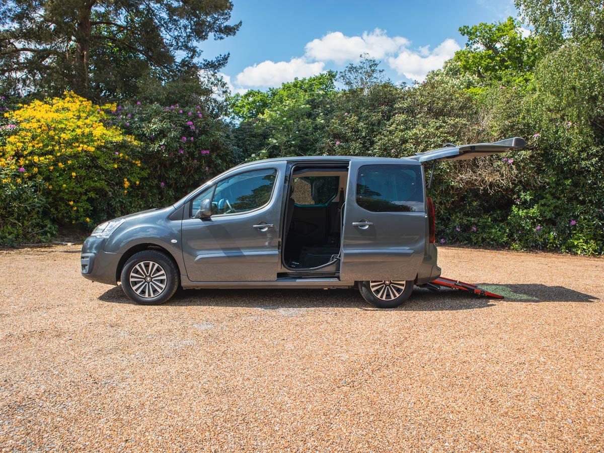 Peugeot Partner Tepee BlueHDi S/S Active – Wheelchair Accessible Vehicle (WAV)