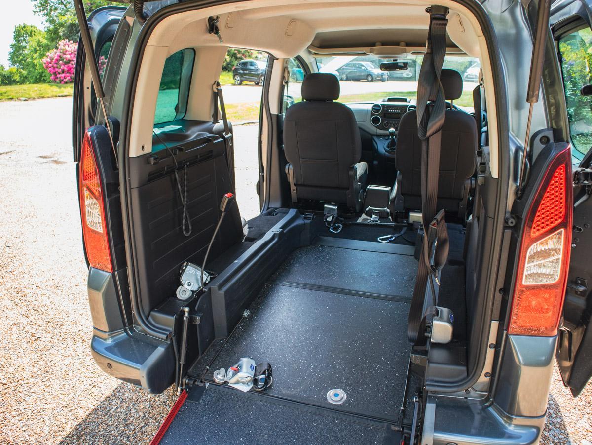 Peugeot Partner Tepee BlueHDi S/S Active – Wheelchair Accessible Vehicle (WAV)
